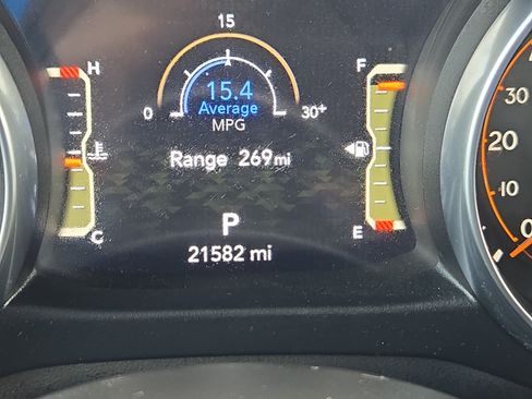 Used 2023 Jeep Gladiator Sport AWD/4WD image 2