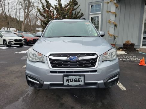 Used 2018 Subaru Forester 2.5i Premium w/ All-Weather Package image 9