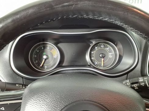 Used 2020 Jeep Cherokee Limited AWD/4WD image 17