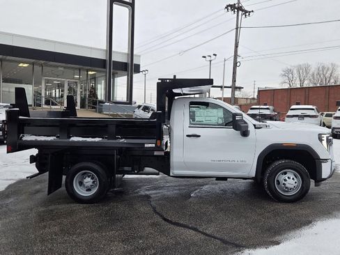New 2026 GMC Sierra 3500 Pro w/ Convenience Package AWD/4WD image 14
