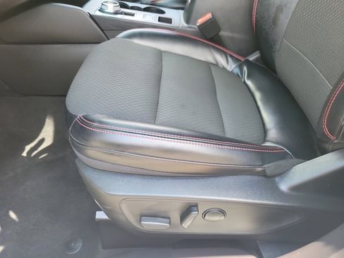 Used 2023 Ford Escape ST-Line w/ Tech Pack #1 AWD/4WD image 6