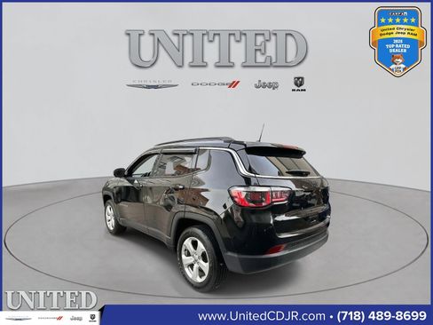 Used 2019 Jeep Compass Latitude image 4