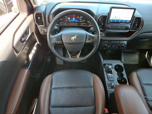 Certified 2022 Ford Bronco Sport Badlands w/ Premium Package AWD/4WD image 13