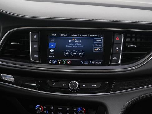 Used 2021 Buick Enclave Avenir w/ Avenir Technology Package AWD/4WD image 16