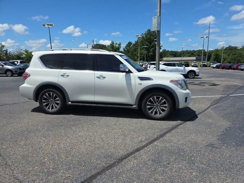 Used 2018 Nissan Armada SL w/ Premium Package RWD image 2