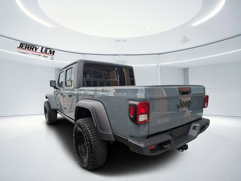 New 2025 Jeep Gladiator Sport image 4