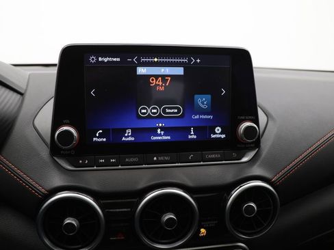 Used 2024 Nissan Sentra SR w/ SR Premium Package image 22