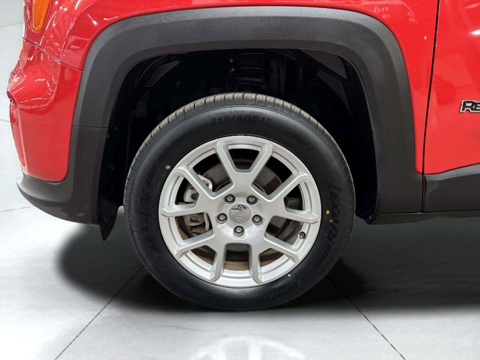 Used 2020 Jeep Renegade Latitude AWD/4WD image 56