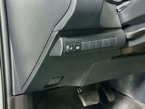 Used 2022 Toyota Corolla SE FWD image 7