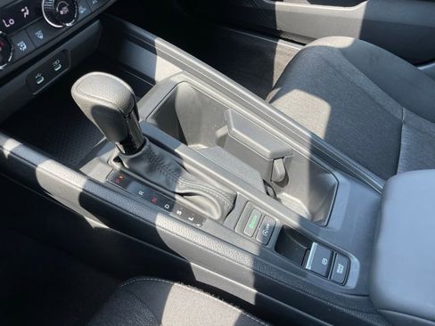 Used 2025 Honda Accord SE image 19