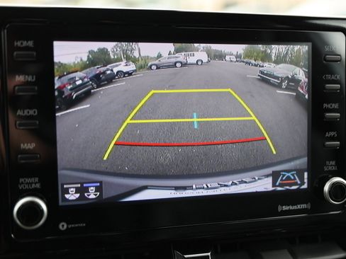 Used 2022 Toyota Corolla Cross XLE w/ Convenience Package image 25