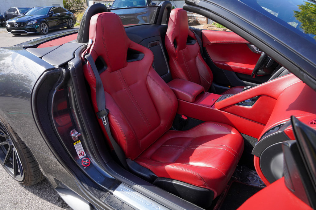 Used 2016 Jaguar F-TYPE R AWD/4WD image 30