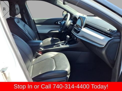 Used 2026 Jeep Compass Limited AWD/4WD image 9