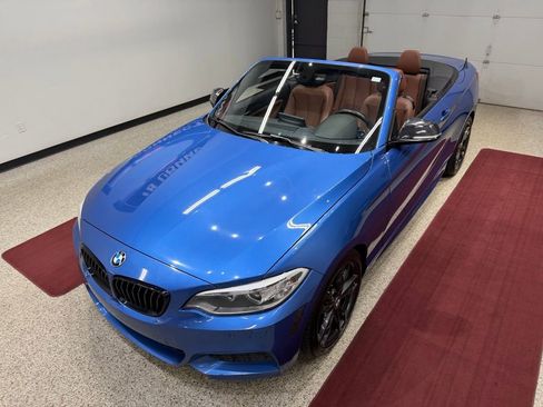 Used 2017 BMW M240i Convertible image 3