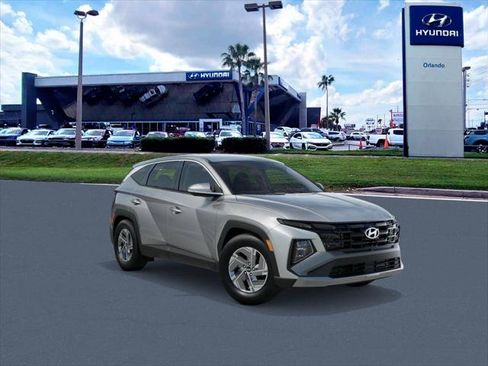 New 2026 Hyundai Tucson Blue SE AWD/4WD image 2