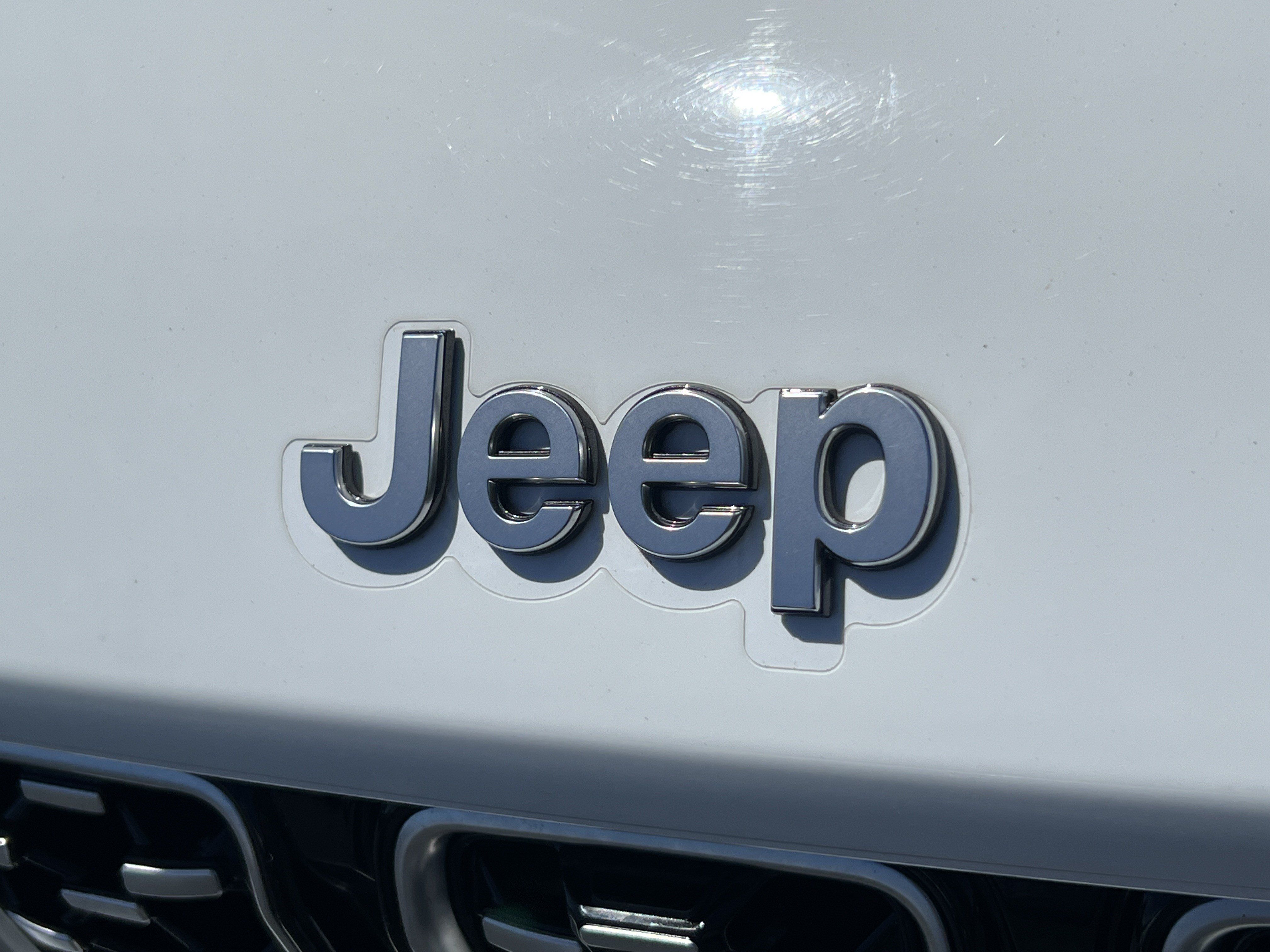 Used 2022 Jeep Grand Cherokee L Summit AWD/4WD image 8