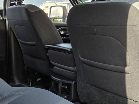 Used 2024 RAM 2500 Big Horn AWD/4WD image 42