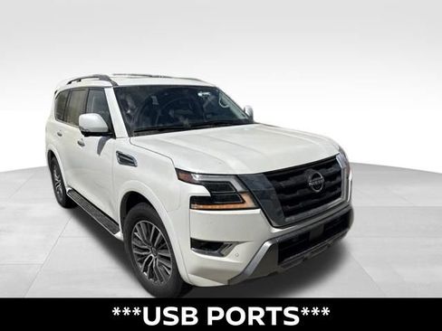 Certified 2023 Nissan Armada SL w/ Cargo Package AWD/4WD image 5
