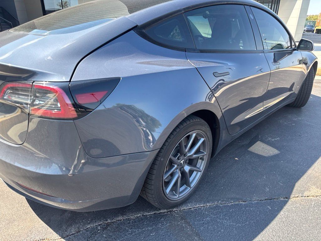 Used 2023 Tesla Model 3 Standard Range RWD image 4
