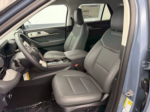 New 2026 Ford Explorer Active w/ Active Comfort Package image 38