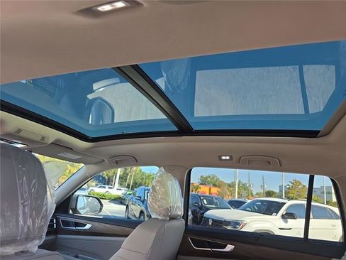 New 2026 Volkswagen Atlas SE image 27