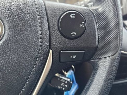Used 2013 Toyota RAV4 XLE FWD image 31