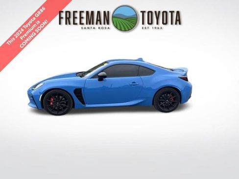 Used 2024 Toyota GR86 Premium w/ Performance Package RWD image 1