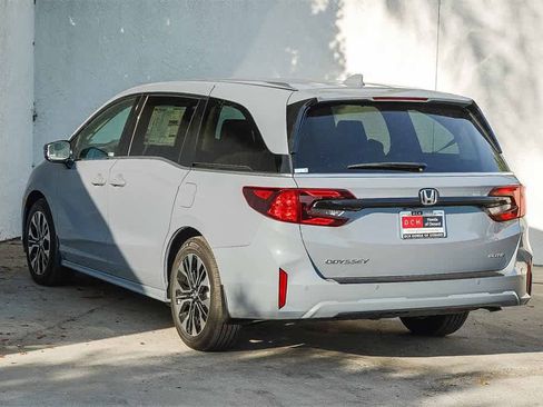 New 2026 Honda Odyssey Elite image 6