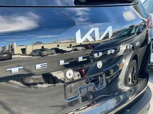 Used 2022 Kia Telluride SX w/ Towing Package image 32