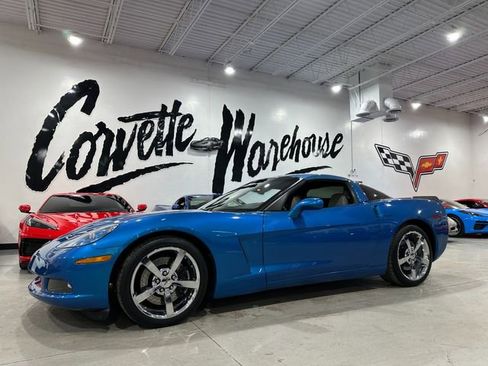Used 2010 Chevrolet Corvette Coupe w/ Preferred Equipment Group image 1