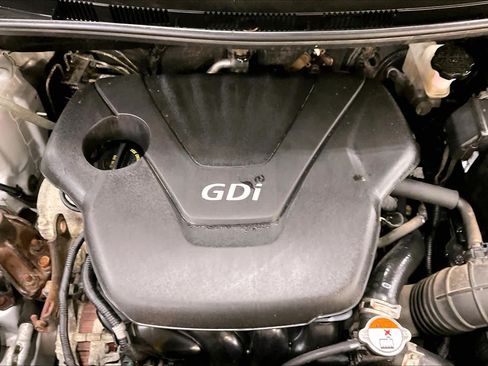 Used 2015 Hyundai Accent GS FWD image 31