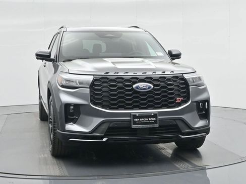New 2025 Ford Explorer ST w/ Sun And Sound Package image 40
