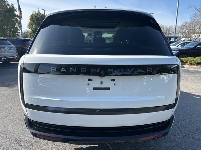 Used 2025 Land Rover Range Rover SE AWD/4WD image 7