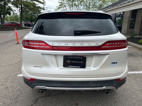 Used 2019 Lincoln MKC Premiere FWD image 7