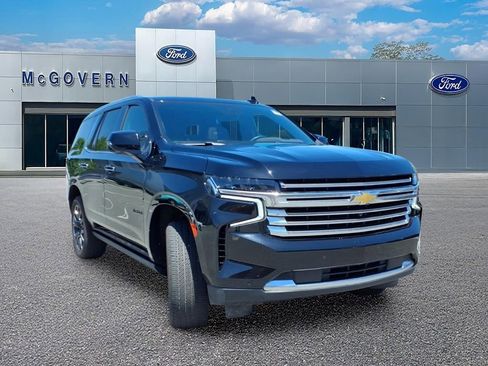 Used 2024 Chevrolet Tahoe High Country AWD/4WD image 4