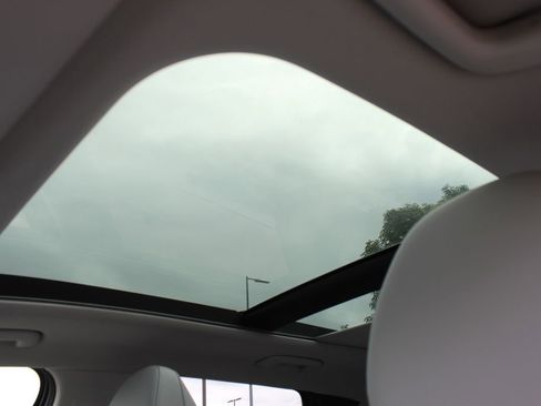 New 2026 Hyundai Tucson Limited image 16