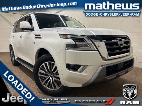 Used 2022 Nissan Armada SL w/ Captain's Chairs Package image 1