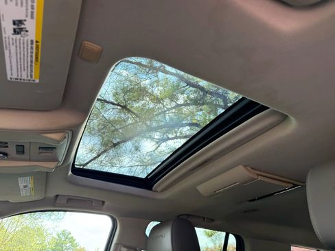 Used 2015 GMC Yukon Denali w/ Open Road Package image 15