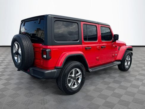 Certified 2022 Jeep Wrangler Unlimited Sahara AWD/4WD image 6