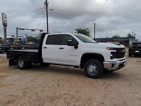 New 2026 Chevrolet Silverado 3500 W/T w/ WT Convenience Package AWD/4WD image 2