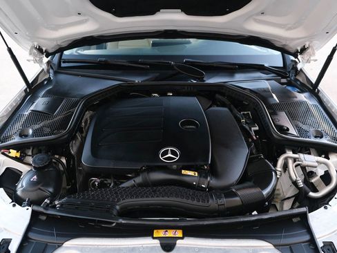 Used 2021 Mercedes-Benz C 300 4MATIC Sedan w/ Premium Package image 18