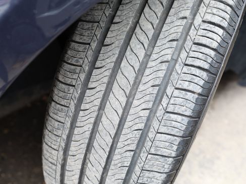 Used 2013 Chevrolet Cruze LT w/ All-Star Edition image 21