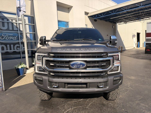 Used 2022 Ford F250 Platinum w/ Tremor Off-Road Package AWD/4WD image 2