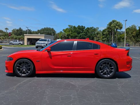Used 2021 Dodge Charger Scat Pack w/ Plus Group RWD image 3
