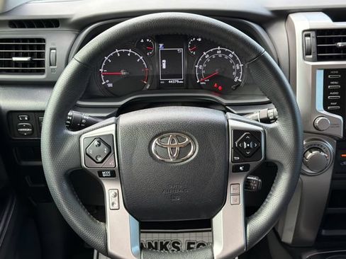 Used 2023 Toyota 4Runner SR5 AWD/4WD image 13