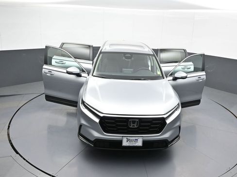 Certified 2025 Honda CR-V EX image 46