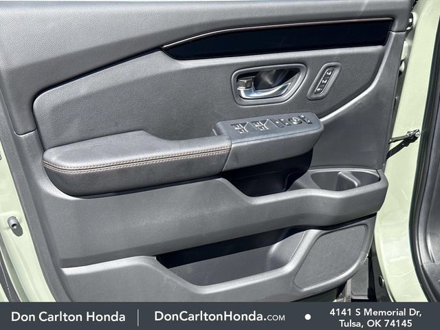 New 2026 Honda Pilot TrailSport image 11