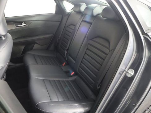 Used 2023 Kia Forte GT-Line w/ GT-Line Premium Package image 33