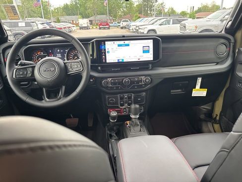 New 2026 Jeep Wrangler Unlimited Rubicon AWD/4WD image 20