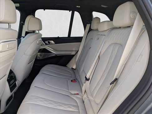 Used 2024 BMW X5 M60i AWD/4WD image 15